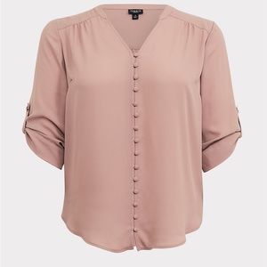 TORRID HARPER - TAN GEORGETTE BUTTON-LOOP BLOUSE
